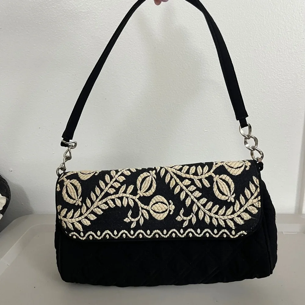 Vera Bradley Juliet Gala Shoulder‎ Bag Black Quilted Floral Embroidered Boho